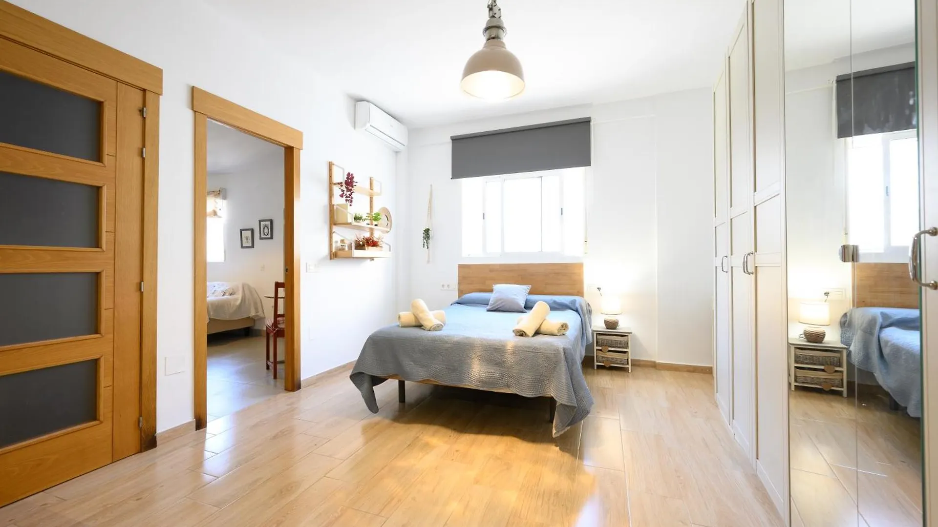 Blue Castle Guesthouse Malaga
