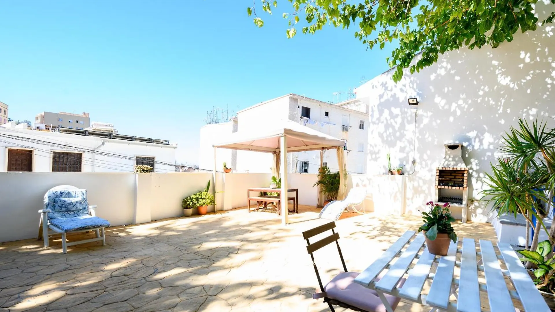 Blue Castle Guesthouse Malaga Spain