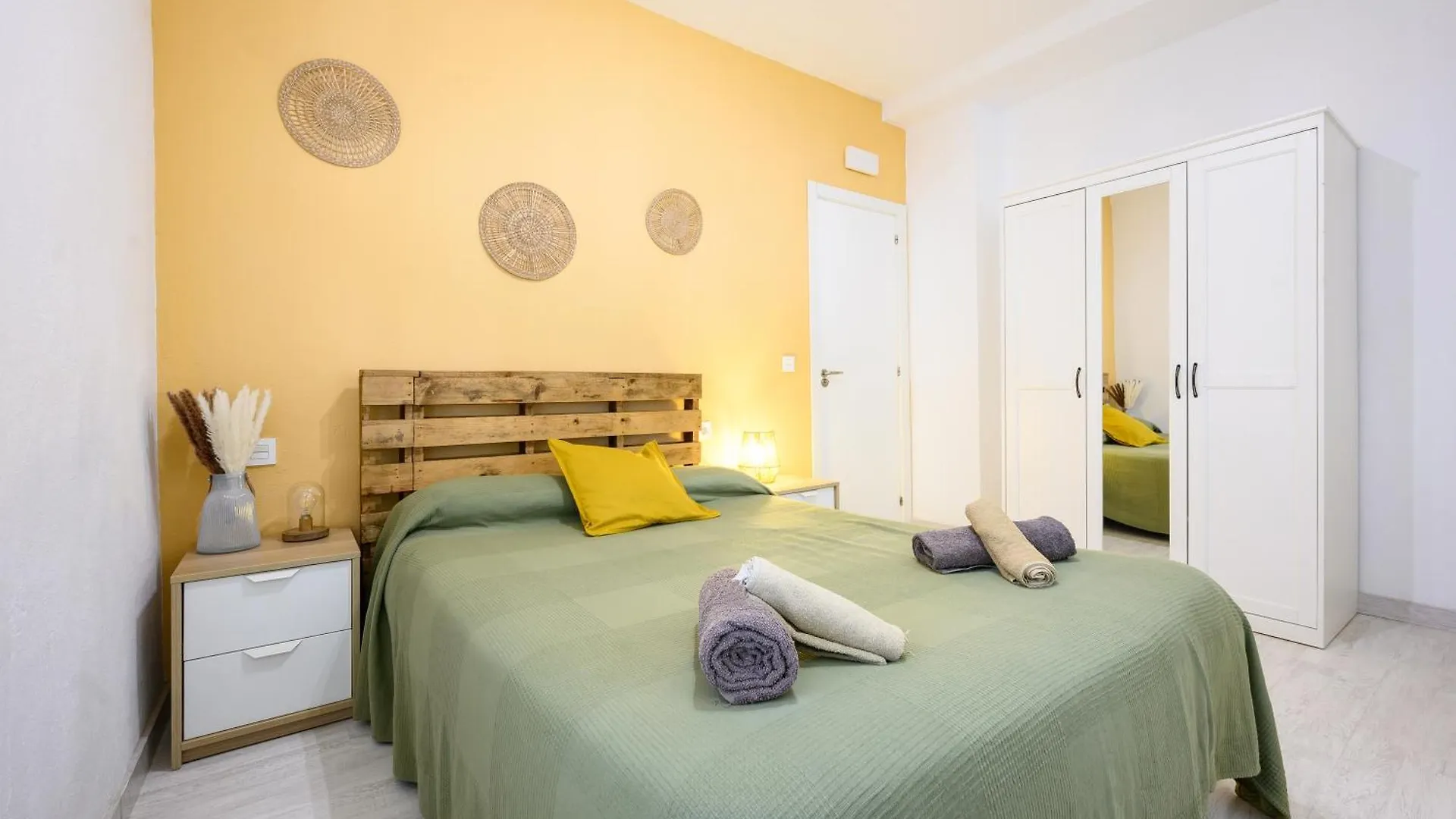 Blue Castle Guesthouse Málaga Habitación en casa particular