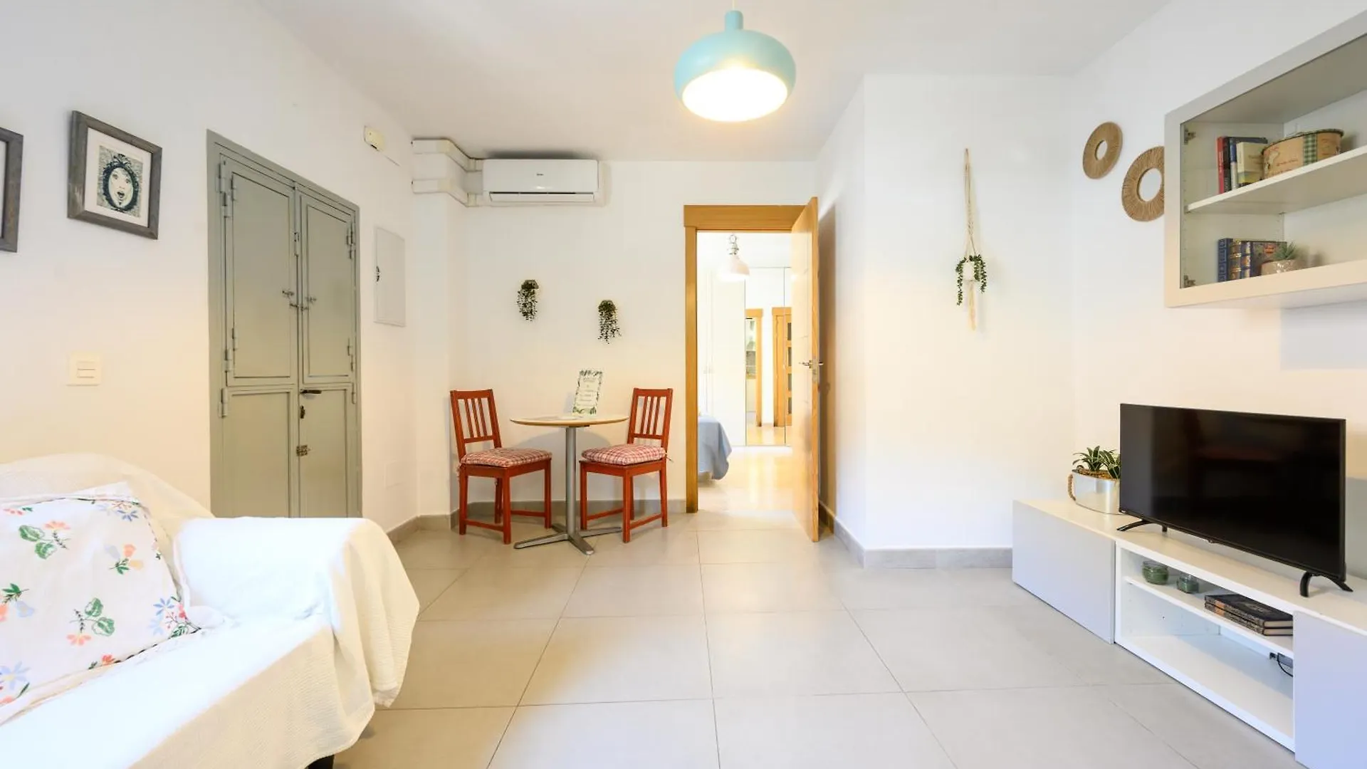 Blue Castle Guesthouse Màlaga 0*,  Španělsko