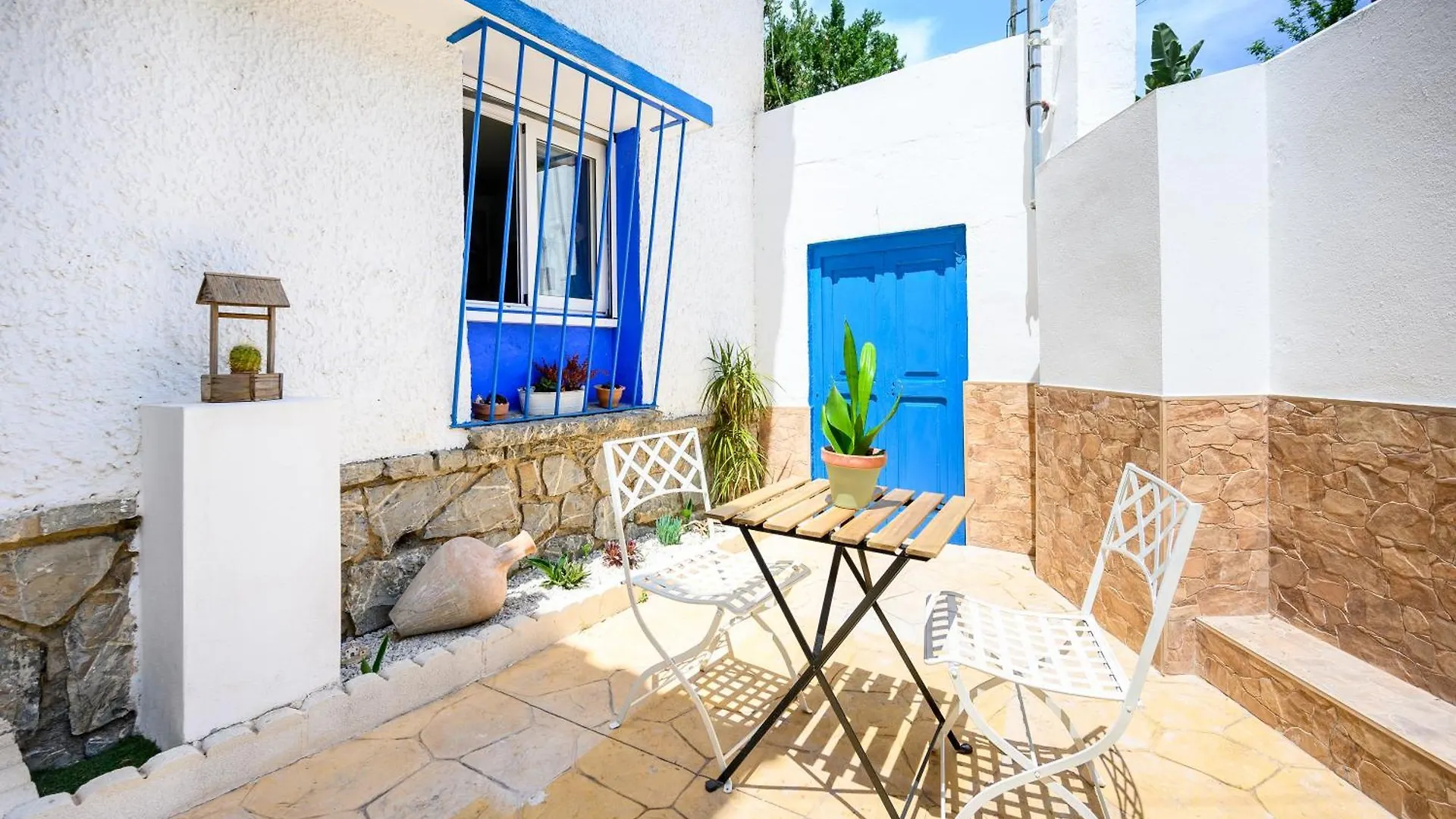 Blue Castle Guesthouse Malaga 0*,